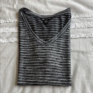 Athleta Gray Breezy V-Neck T-Shirt